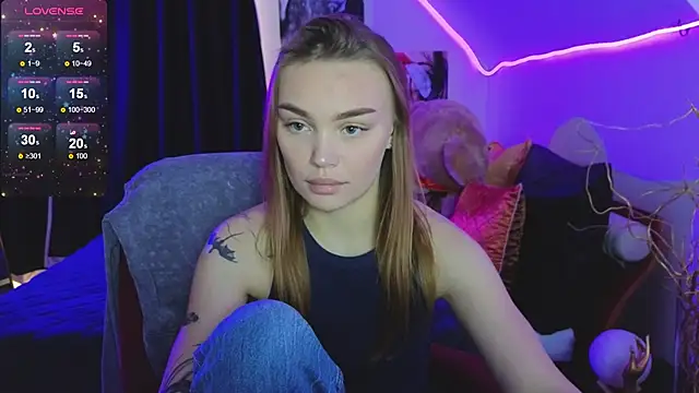 KitsyMoore online show from 14, 10, 2025