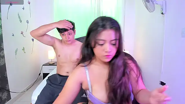 raiderandroxie online show from 4, 11, 2025