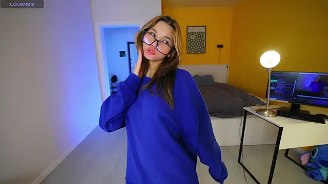 lovekissmes online show from 17, 10, 2025