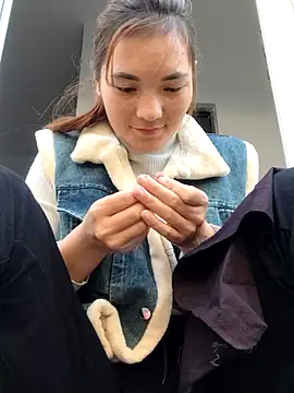 phuongxinhxan online show from 1, 12, 2025