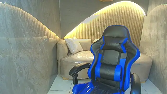 dany r  online show from 17, 11, 2025