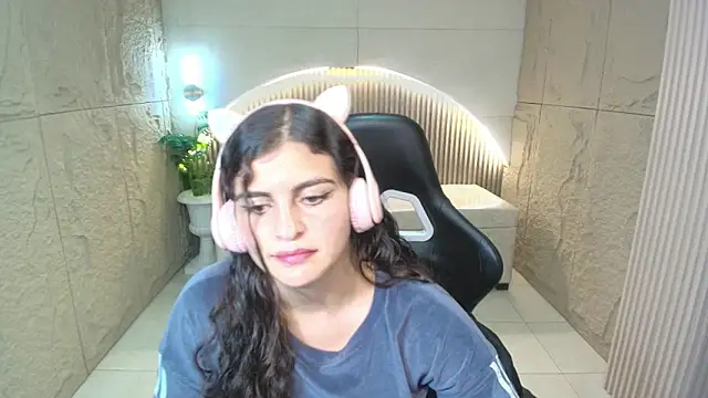 dany r  online show from 10, 3, 2026