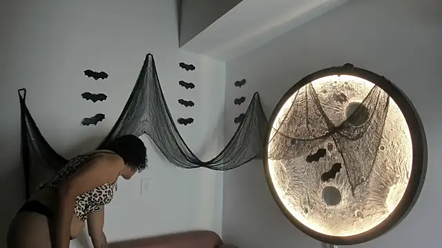 Isabella-Rosssi online show from 26, 10, 2025