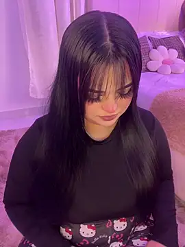 Mericute  online show from 1, 4, 2026