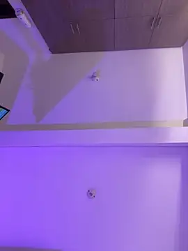 Mericute  online show from 18, 11, 2025