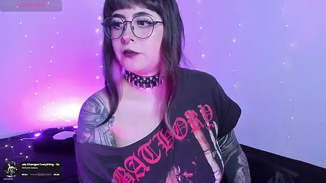 Hallucigenia  online show from 24, 4, 2026