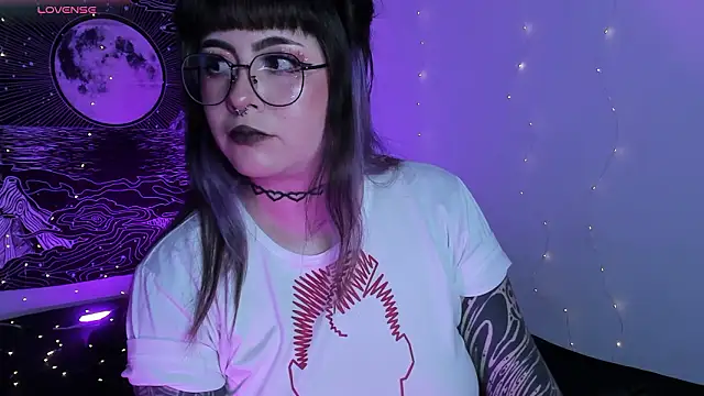 Hallucigenia  online show from 12, 2, 2026