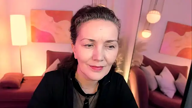 Irene Marlow online show from 4, 11, 2025