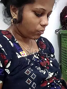 sweetqueen143 online show from 12, 2, 2026