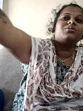 sweetqueen143 online show from 23, 11, 2025