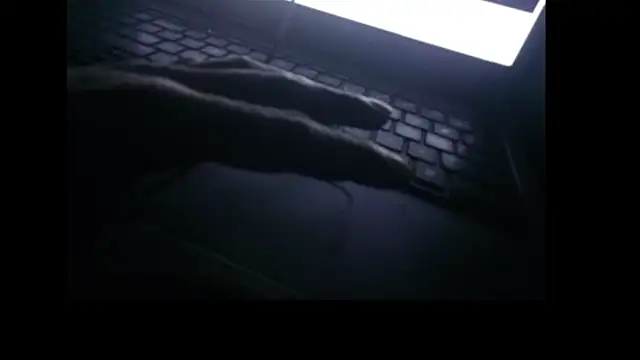 Snapshot of Black_runner chatting on 10, 10, 2025 Black runner online show from 10, 10, 2025