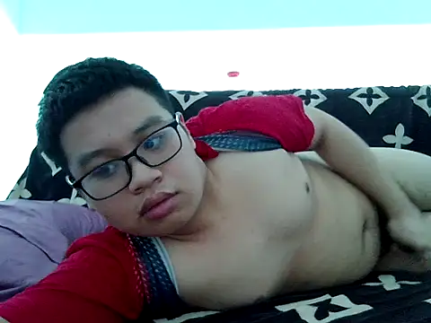 loveninja online show from 3, 12, 2025