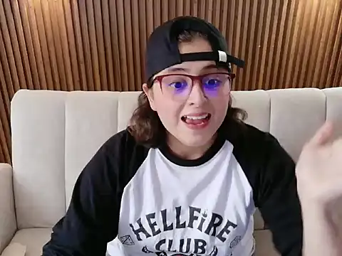 dirty feelena online show from 4, 3, 2026