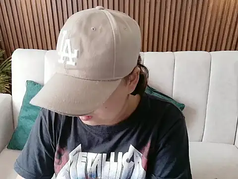 dirty feelena online show from 5, 12, 2025