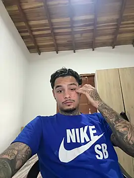 SexyBOy 2217 online show from 17, 3, 2026