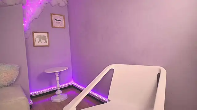 cat nasty online show from 7, 10, 2025