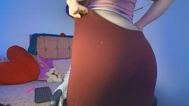 cat nasty online show from 23, 4, 2026