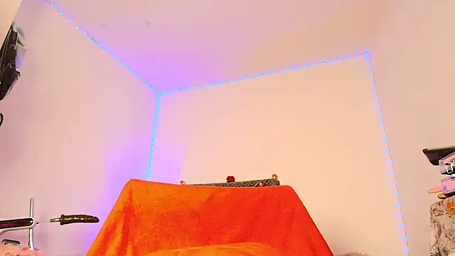 Snapshot of cat_nasty chatting on 6, 8, 2026 cat nasty online show from 6, 8, 2026