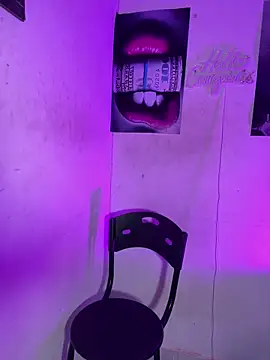 becca wilsson online show from 16, 12, 2025