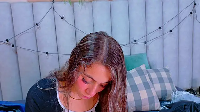 MyApril   online show from 5, 3, 2026