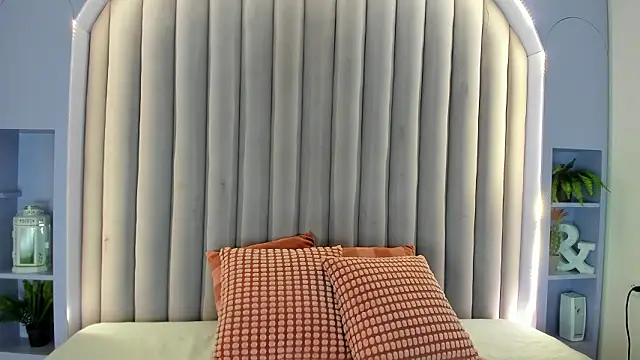 MyApril   online show from 20, 2, 2026