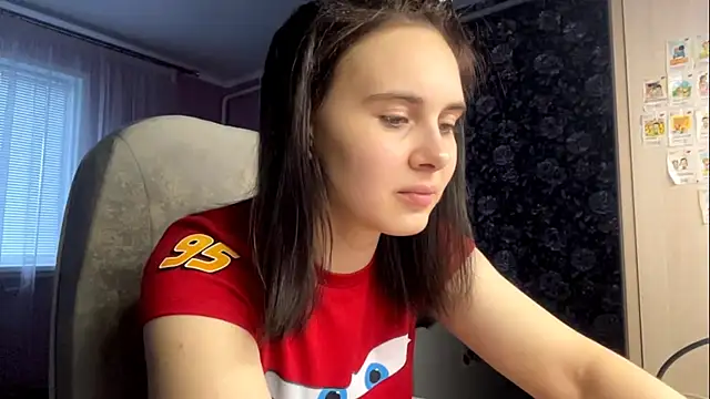 MollyPartey online show from 5, 10, 2025