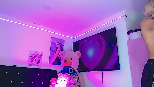 DaliaBacil25 online show from 14, 4, 2026