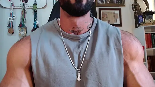 henryhadesflirt online show from 5, 3, 2026