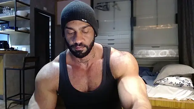 henryhadesflirt online show from 13, 5, 2026