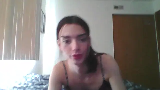 Luna Samosienko online show from 6, 10, 2025