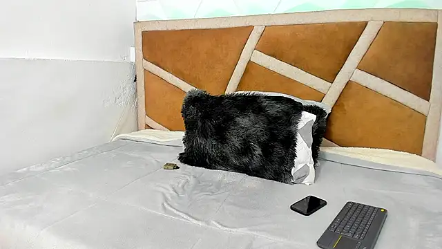 Julian wolf18 online show from 15, 11, 2025