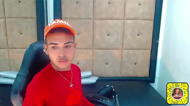 PatrickXX 1 online show from 25, 9, 2025