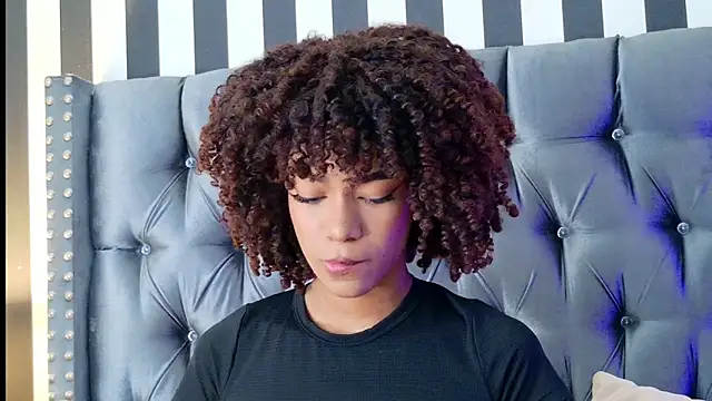 Stellaciel  online show from 3, 12, 2025