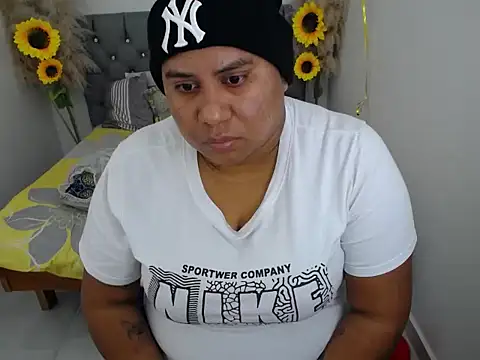 hotlesby valery online show from 25, 10, 2025