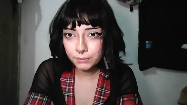 Snapshot of Valentina_Bailecito chatting on 14, 11, 2025 Valentina Bailecito online show from 14, 11, 2025