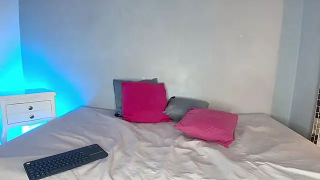 CarolinaGomez  online show from 11, 3, 2026