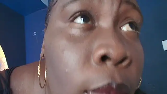 CarolinaGomez  online show from 7, 2, 2026