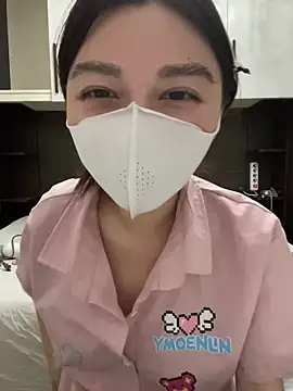 Snapshot of fioralba chatting on 31, 5, 2026 fioralba online show from 31, 5, 2026