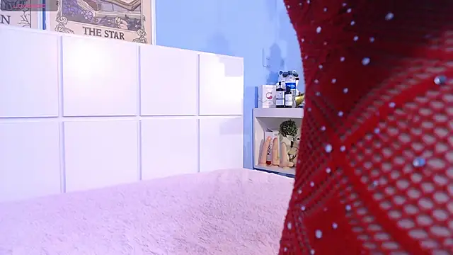 PenelopeBond online show from 6, 11, 2025