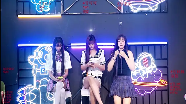 Shinygirls 777 online show from 28, 9, 2025