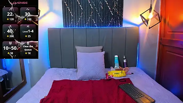 SophieSweet88 online show from 16, 11, 2025