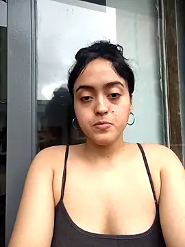 Snapshot of Grecia__x chatting on 22, 10, 2025 Grecia  x online show from 22, 10, 2025