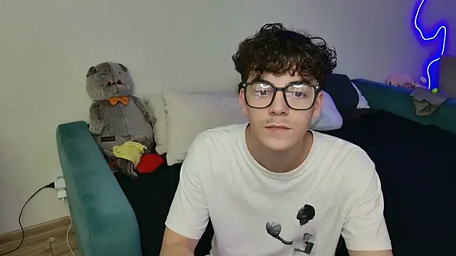 dreamgonetan online show from 4, 10, 2025