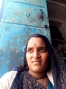 Pooja m online show from 3, 10, 2025