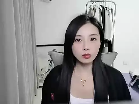Snapshot of Mien-MM chatting on 18, 10, 2025 Mien-MM online show from 18, 10, 2025
