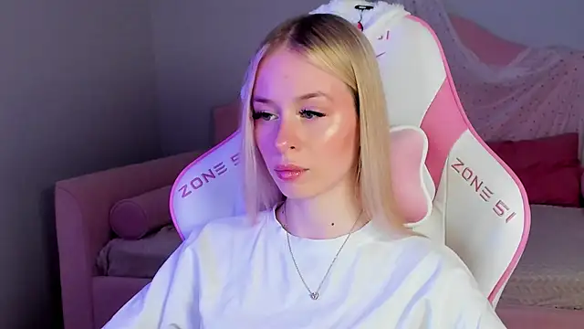 MiaGraces online show from 17, 11, 2025