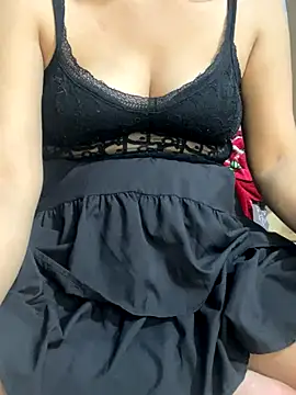 Snapshot of Min-sexy01 chatting on 22, 11, 2025 Min-sexy01 online show from 22, 11, 2025