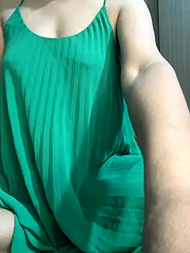 Snapshot of Min-sexy01 chatting on 24, 11, 2025 Min-sexy01 online show from 24, 11, 2025