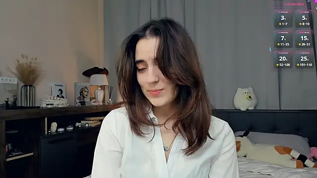 RosalvaOrhenkowski online show from 21, 9, 2025