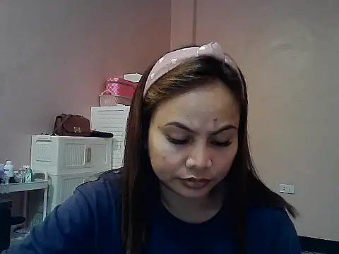 Snapshot of Amarrahlyn chatting on 19, 5, 2026 Amarrahlyn online show from 19, 5, 2026
